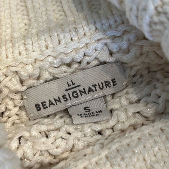 ⭐️ L.L. Bean Signature Turtleneck Shortsleeve Sweater Size Small - Picture 3 of 6